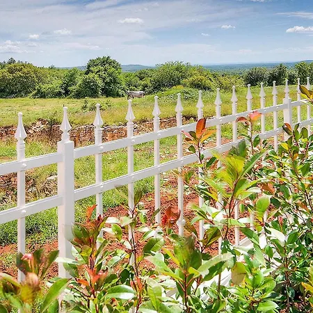 Elli Hébergement de vacances *