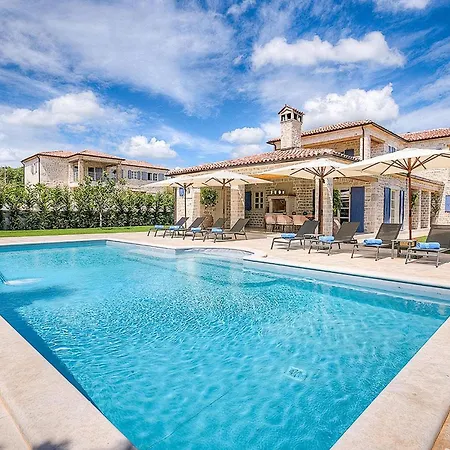 Elli Casa de Férias Rovinj